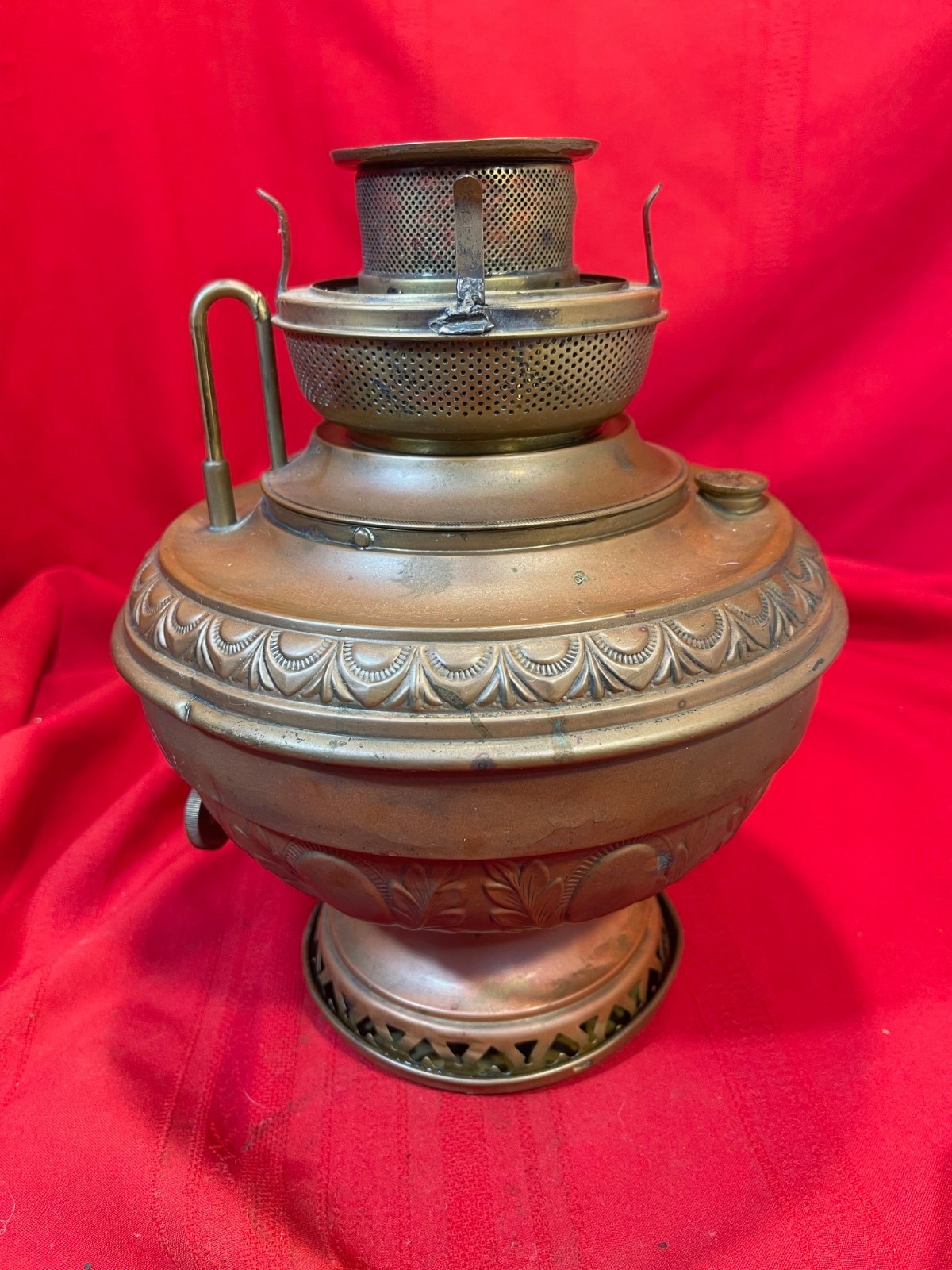 Large Antique Brass Ornate Plume Atwood General Store Oil Lamp L85