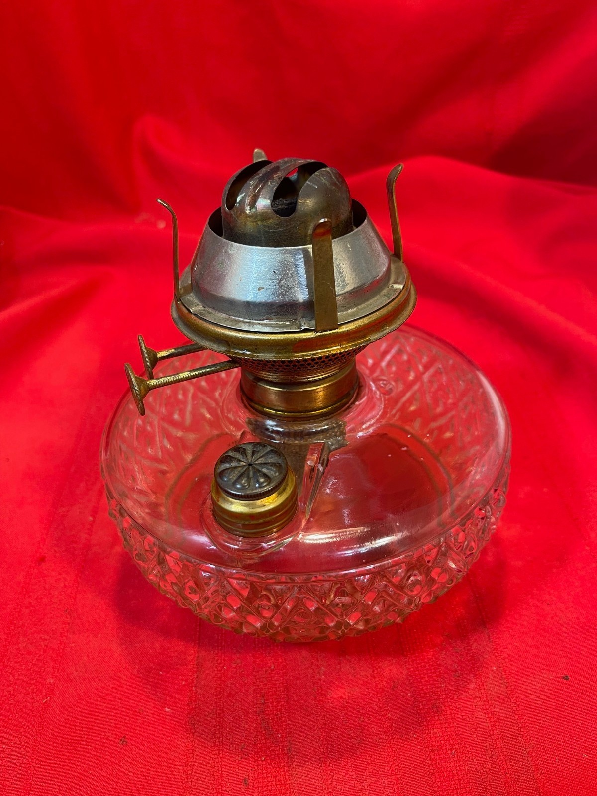Antique Glass Oil Lamp Font Diamond Pattern Incandescent Duplex Burner